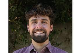 Justin Royer's Instagram, Twitter & Facebook