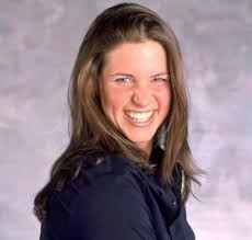 Hoor v Abigail...👀 sy date nie ouens met pittekoppe nie but ha bolla skiet  los as sy gaap😂