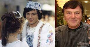 1950) je známý rolí prince ve filmové pohádce tři oříšky pro popelku. Travnicek Prozradil Tajemstvi Prince Z Popelky Co Jste O Nem Dodnes Netusili Blesk Cz