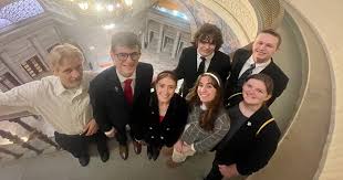 Inside Joplin: Joplin High School Constitution Team wins Missouri Bar  competition