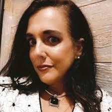 Donna Hitt's Instagram, Twitter & Facebook