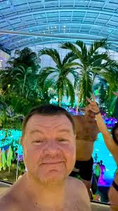 Tornati da poco a casa.Sinceramente non mi aspettavo un fine settimana così  bello,mi ero fatto un idea più pessimistica.Mi sono ricreduto subito.Tempo  alle Terme giusto,mezza giornata è più che sufficiente,noi abbiamo fatto