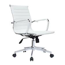 Rusa Executive Low Back White Chair Modern Office Chair Dubai In 2020 Modern Office Chair Chair White Chair