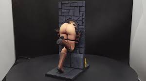 Lara Croft Tomb Raider Stuck diorama watch online