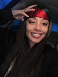 Should I keep my hair dark brown?