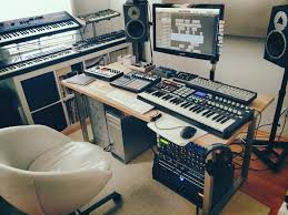 20 Home Studio Recording Setup Ideas To Inspire You Http Www Infamousmusician Com 20 Home Recording Studio Setup Recording Studio Setup Home Studio Music