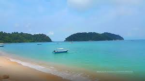 In pangkor island, there are some small isles which are suitable for snorkelling. The Best Beach In Pangkor Island Review Of Coral Beach Pangkor Malaysia Tripadvisor