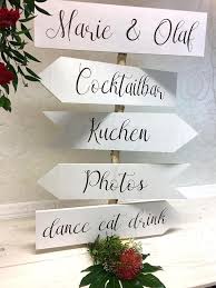 Hochzeit Wegweiser Schilder Set Weiss Holz Wedding Personalisiertes Schild Customizable Wooden Signs Travel Theme Wedding Gift Table