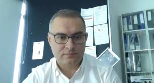 Specificul local sau gustul beneficiarului? Contre la comisia de urbanism a  județului în fața unei case mediteraneene propusă la țară în Cluj