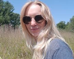 Cynthia Cleary's Instagram, Twitter & Facebook