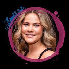 Shantell Pitts's Instagram, Twitter & Facebook