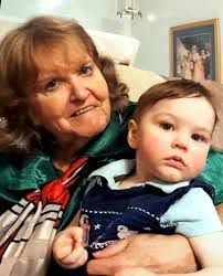 Connie Mcelhinney's Instagram, Twitter & Facebook