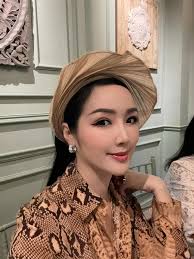 Nhan sắc không tuổi của Hoa hậu Đền Hùng Giáng My