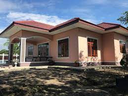 5 Small Bungalow House Designs With A Budget Starting 200 000 Bath Or 6 300 Dollars House Plan Gallery House Designs Exterior Small Bungalow House Design