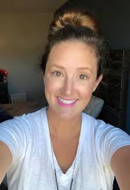 what make-up yall weaing? need ideas and inspo bc I sweat A LOT! 🥵