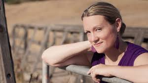 Our dirty questions to Amanda Deering Jones