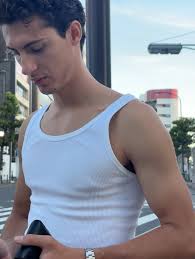 Life in Tokyo witout trending sounds pt.1