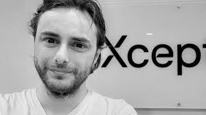 Tabitha Larkin's Instagram, Twitter & Facebook