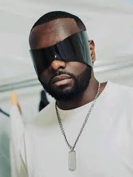 Be kind, rewind 📹 De'arra Taylor