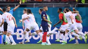 While this makes it quite restrictive, once a license is obtained, it becomes very easy to access to the over 60 million uk residents. Elimination De L Equipe De France Cette Defaite Est Relativement Meritee Selon Le Consultant De Franceinfo Jerome Alonzo