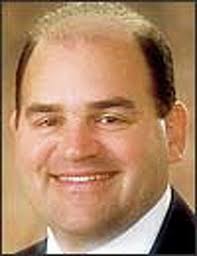 Property-rights lawyer to challenge chief justice