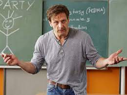 Der lehrer ist jetzt online bei tvnow zu streamen. Der Lehrer Darum Setzt Rtl Die Serie Nach 9 Staffeln Ab Liebenswert Magazin