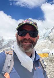 THE STORY OF LOCAL FUNDRAISING ADVENTURER