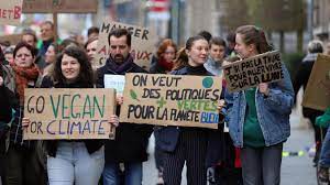 Le 23 mai, the guardian relaie les prévisions pour le 24 mai de 1 594 manifestations dans 118 pays28. Nouvelle Marche Pour Le Climat Samedi Apres Midi