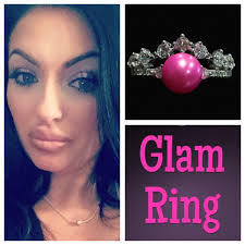 We would like to congratulate Heather as her 1 Year Anniversary Ring is  released today! Heather has been a wonderful asset to the Pearl Chic  Team/Family and continues to strive to do