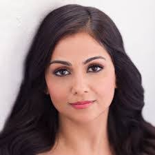 Arisha Patel's Instagram, Twitter & Facebook