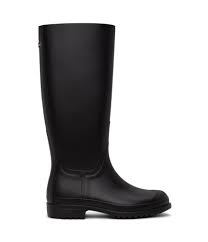 This brand is considered as one of the famous cowboy brands. Elle Top 10 Of The Most Stylish Rain Boots For Spring Elle Canada