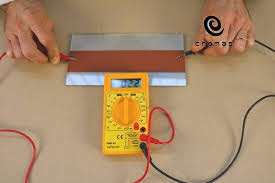 Hachoir à viande electrique machine à saucisses 220v 50hz 800w 3l. Peinture Conductrice A Base De Cuivre Et De Graphite Pour Donner A La Surface Une Conductivite Basse Ou Elevee Produit Professionnel Developpe Par Cromas Srl