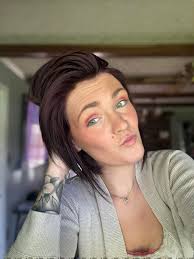 Come join my awesome team we have awesome team leader that always here to  help u out.. yes my a beauty influencer for farmasi...my is name Magen  Ronquillo