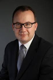 Kandydat prawa i sprawiedliwości zostanie jednak prawdopodobnie odrzucony przez senat w połowie grudnia 2020 roku ogłoszono, że kandydatem pis na rpo będzie wiceminister spraw zagranicznych piotr wawrzyk. Dr Hab Adam Bodnar Rpo Vii Kadencji Rzecznik Praw Obywatelskich
