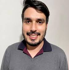 Charles Pires Pimenta Araújo opiniões