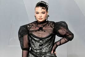 Lola Young Sets Return to N.Y.C. Festival Where She Collapsed on Stage Last Year: 'We Have Unfinished Business'