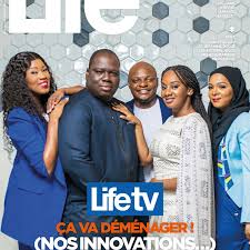 Produced by traxx hitmaker & medeline. Life Magazine News Astronaute Youssoupha Devoile Le Meilleur Clip De Sa Carriere Facebook