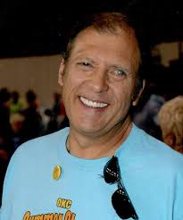 Mark Essary's Instagram, Twitter & Facebook