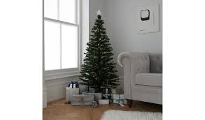 You can choose to have multi color lights this new fiber optic tree has a new shimmering effect that looks like the old fiber optic trees from decades ago. Buy Argos Home 5ft Warm White Fibre Optic Christmas Tree Green Christmas Trees Argos