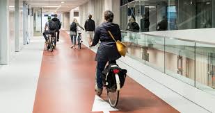 Grosstes Fahrradparkhaus Der Welt Eroffnet In Utrecht Leadersnet