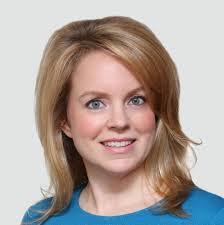 Sara Higgins's Instagram, Twitter & Facebook