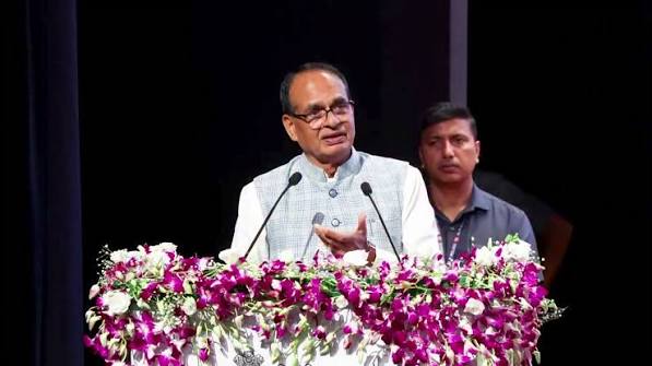 डिजिटल एग्रीकल्चर मिशन हो या दलहन आत्मनिर्भरता मिशन हो, उन लक्ष्यों को हम निश्चित तौर पर प्राप्त करके अपने देश की सबसे बड़ी सेवा करेंगे। | Shivraj Singh Chouhan | Facebook
