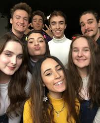 Acesta este un videoclip filmat acum 6 ani, alaturi de o echipa foarte frumoasa! Escape From Christmas Primul Film De CrÄƒciun Cu Vloggeri Romani In Limba EnglezÄƒ Adpm