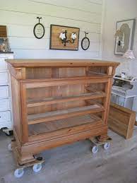 Relooker commode 20 idées pour relooker une commode hellocoton, relooker une vieille commode style scandinave des années, univers 2 deco de jessdeco femme2decotv, transformer un meuble ikea en meuble industriel youtube Une Commode Ancienne Relookee Patines Couleurs