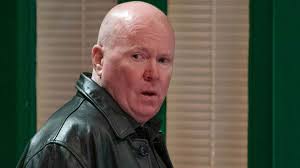 New owner of Peggy's revealed as Phil Mitchell makes major decision in  EastEnders