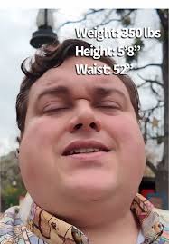 Fat Testing Titan at Six Flags Over Texas #plussize #sixflags