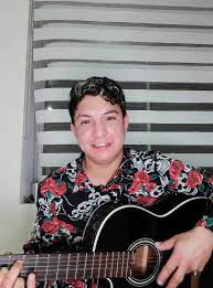 Que no ves que estoy muriendo? Muere El Gitano Cantautor Y Finalista De Talento Chileno Tras Violento Accidente En Talcahuano Tv Y Espectaculo Biobiochile