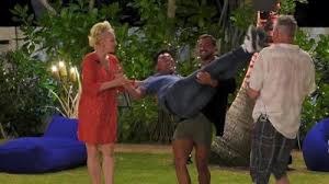 Descubre toda la información, temporadas, cuando emiten los capítulos, valoraciones, críticas y donde ver promis unter palmen. Sendung Verpasst Promis Unter Palmen Vom 08 04 2020 Sat1