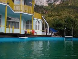 Turistică, pensiune cu parcare, cazare pensiune, pensiune cu sala de fitness, pensiune cu piscina pensiunea jojo este situata in statiunea balneoclimaterica baile herculane si asigura tratament turistilor veniti in statiune prin centrul de recuperare medicala (dr.guran) care ofera o. Hotel Claudia Baile Herculane