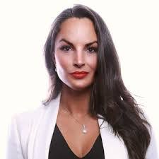 Elliott Hedman's Instagram, Twitter & Facebook